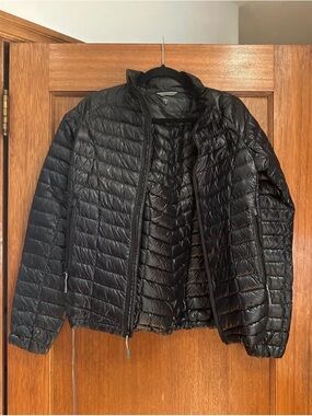 Mountain Hardwear Black Quilted Lightweight Puffer Jacket